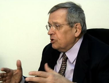 Στ. Μάνος: Έμμεσες... βολές για την υπουργοποίηση Αποστολάκη